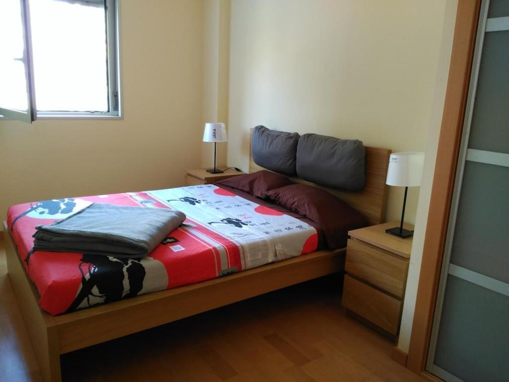 Luxury Flat, 3 Bedrooms, 2 Bathrooms And Swimming Pool Next To The Beach!! Сан-Адриан-де-Бесос Экстерьер фото